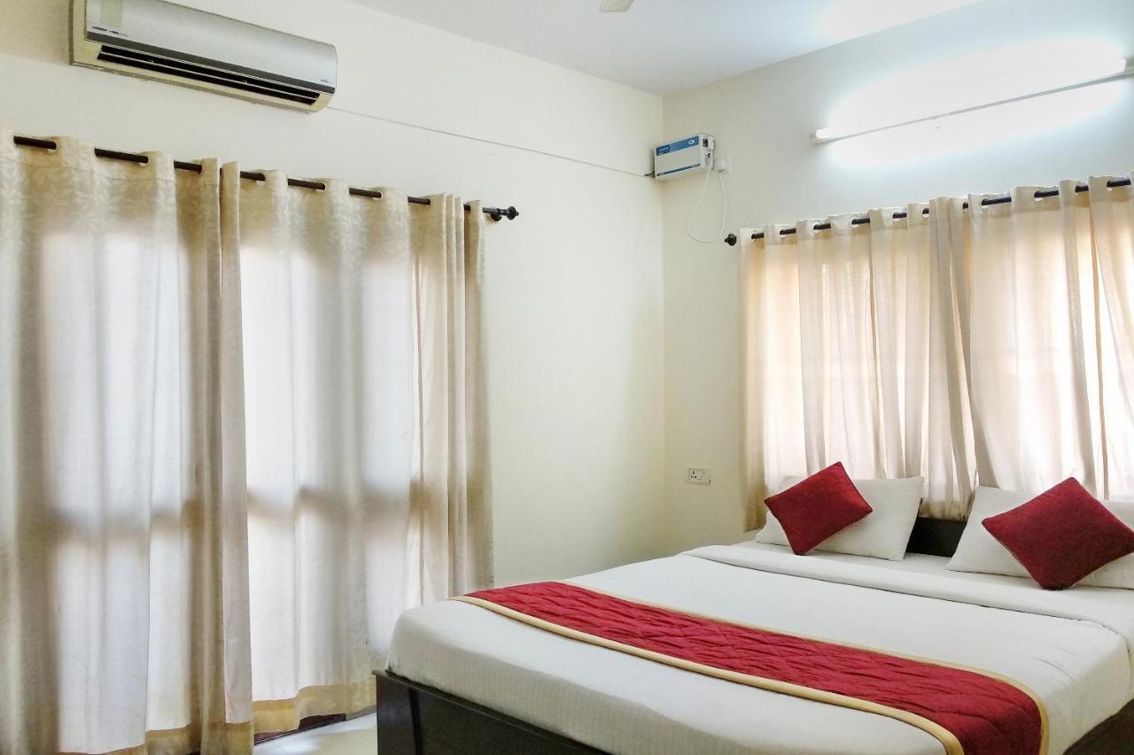 Super Oyo Capital O Premium Hotel Victoria Heights Near Sri Someshwara Swami Temple Bengalúr Exteriér fotografie