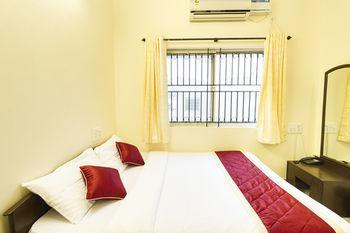 Super Oyo Capital O Premium Hotel Victoria Heights Near Sri Someshwara Swami Temple Bengalúr Exteriér fotografie