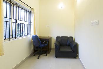 Super Oyo Capital O Premium Hotel Victoria Heights Near Sri Someshwara Swami Temple Bengalúr Exteriér fotografie